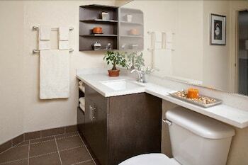 Hotel Candlewood Suites San Marcos