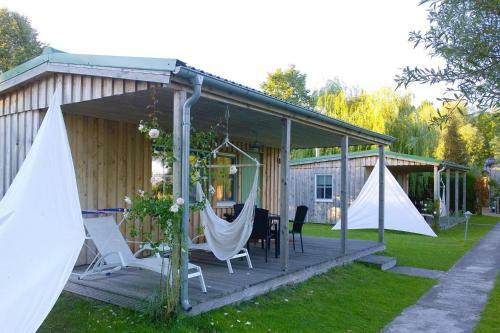 Holiday Home On The Backwaters, L�tow