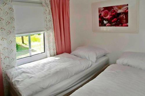 Holiday Home On The Backwaters, L�tow