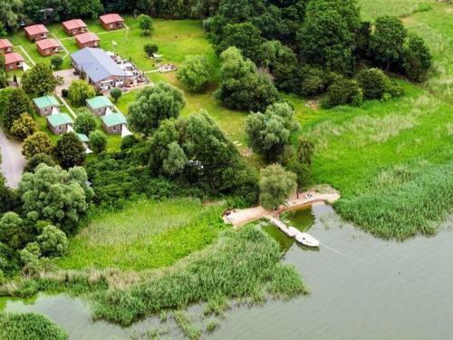 Holiday Home On The Backwaters, L�tow