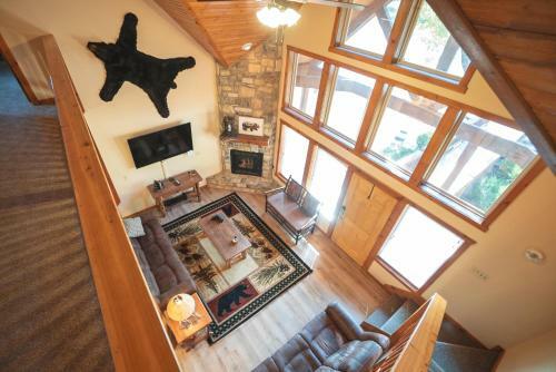Bear Cub Retreat