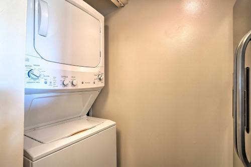 Apartamento Branson Resort Condo With Golf Course Views!