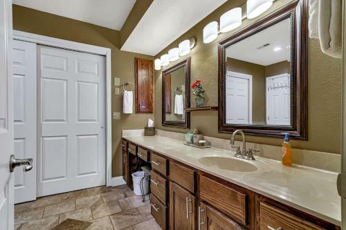 Apartamento View At The Foothills Condo
