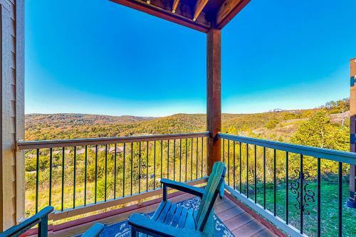 Stone Cliff Retreat