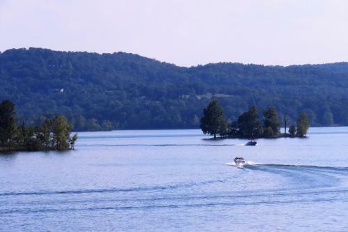 Fall Creek Resort Oasis