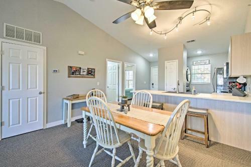 Apartamento Waterfront Branson Escape With Private Balcony!