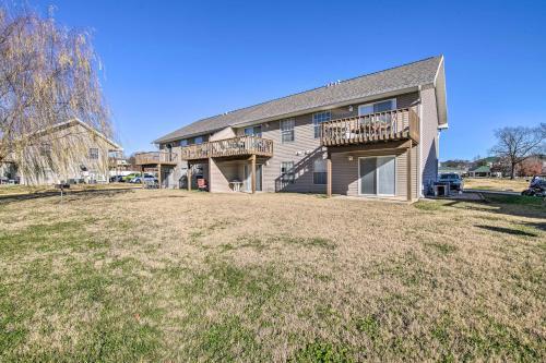 Apartamento Bright Branson Apt About 2 Mi To Moonshine Beach!