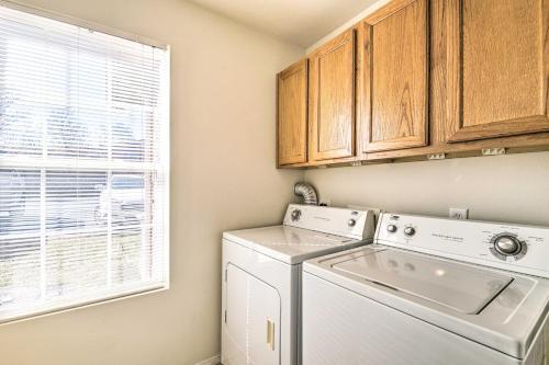 Apartamento Branson Condo About 5 Mi From Silver Dollar City!