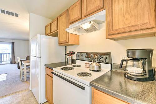 Apartamento Branson Condo About 5 Mi From Silver Dollar City!