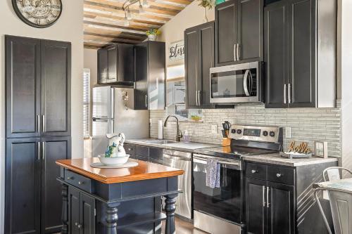 Rustic Cove