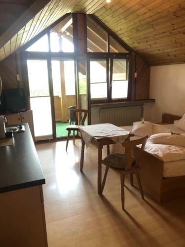 Bed & Breakfast Landhaus Monika