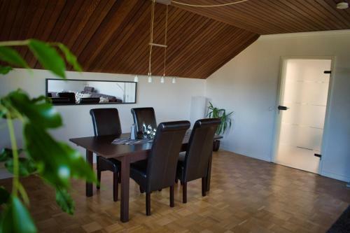 Apartamento Ferienwohnung Waldmeister