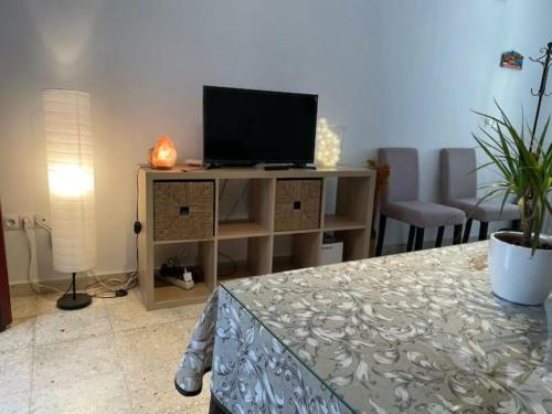Cozy Town House With Terrace And Free Wifi
