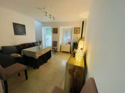 Cozy Town House With Terrace And Free Wifi