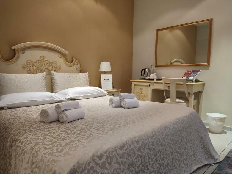 Bed & Breakfast R&b Casa Aurora