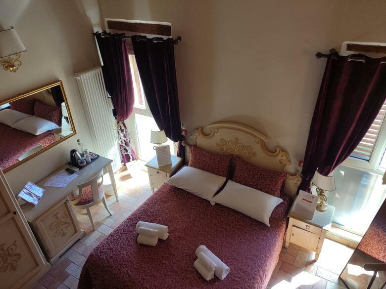 Bed & Breakfast R&b Casa Aurora