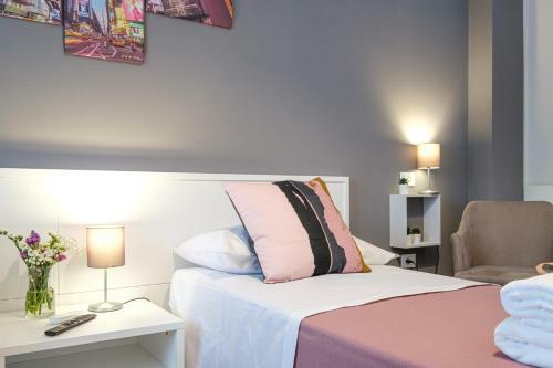 Bed & Breakfast Home52