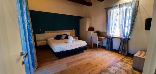 Hostal Duomo Attic (rooms)