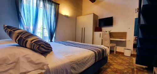 Hostal Duomo Attic (rooms)