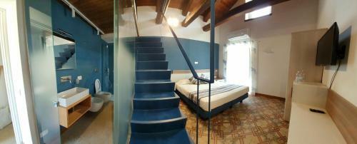 Hostal Duomo Attic (rooms)