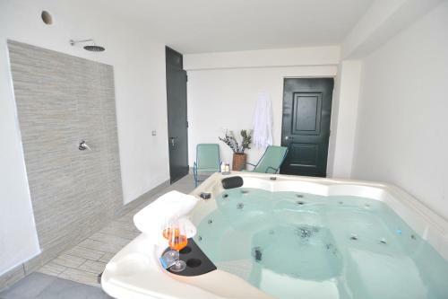 Colpo D'ali -panoramic Terrace &jacuzzi In Ravello