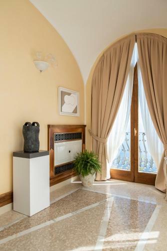 Hostal La Rondinaia