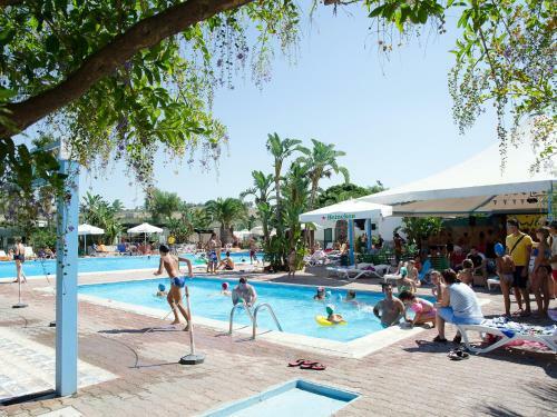 Kamemi Village & Camping