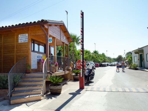 Kamemi Village & Camping