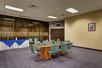 Sea To Sky Hotel And Conference Centre