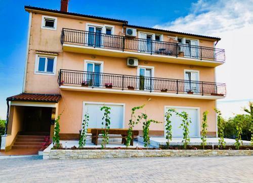 Posada Guest House Maxi