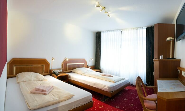 Wali's Hotel