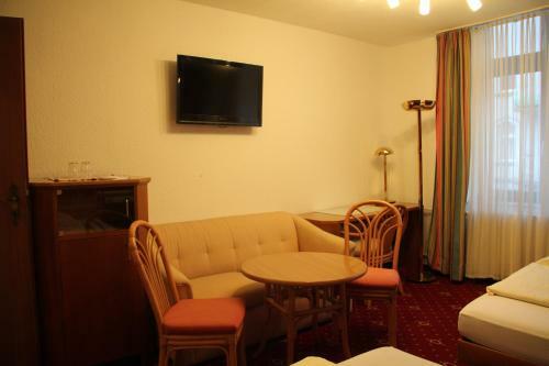Wali's Hotel
