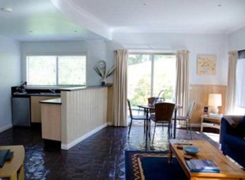 Lodge Stony Creek Cottages