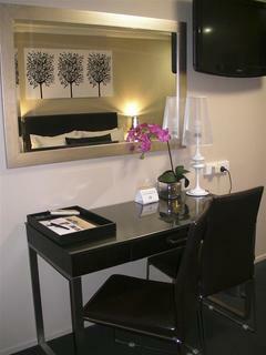 Best Western Plus Ambassador On Ruthven Motor Inn