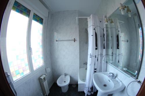 Hostal Pr Plaza De Galicia