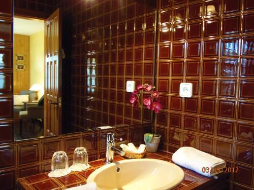 Hotel Rural El Xalet De Ta�ll