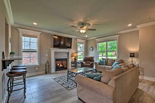 New Build By The Lake 8 Mi To Eureka Springs!