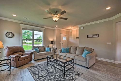 New Build By The Lake 8 Mi To Eureka Springs!
