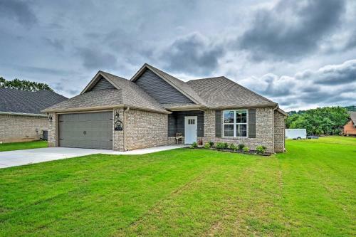 New Build By The Lake 8 Mi To Eureka Springs!