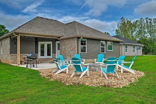 New Build By The Lake 8 Mi To Eureka Springs!