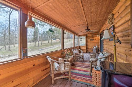 Idyllic Table Rock Lake Cabin Boat And Explore