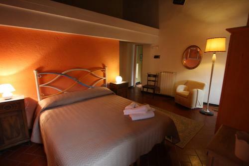 Bed & Breakfast Borgo Di Codeglia - Country Rooms
