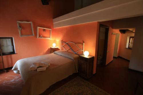 Bed & Breakfast Borgo Di Codeglia - Country Rooms