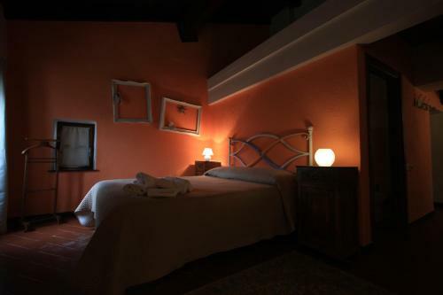 Bed & Breakfast Borgo Di Codeglia - Country Rooms