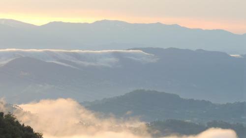 Bed & Breakfast Borgo Di Codeglia - Country Rooms