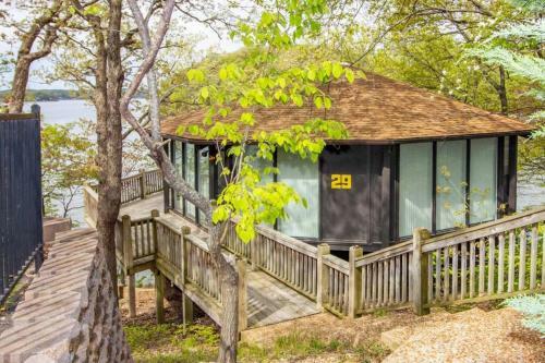 Unit 29 - Treetop 2 Bedroom Villa