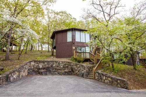 Unit 13-treetop 2 Bedroom Villa