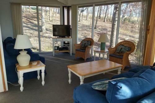Unit 13-treetop 2 Bedroom Villa