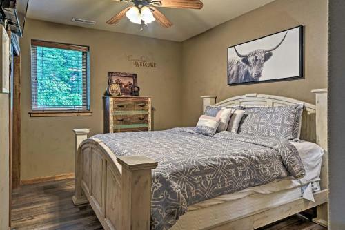 Branson Area Goldilocks Lodge With Private Deck!