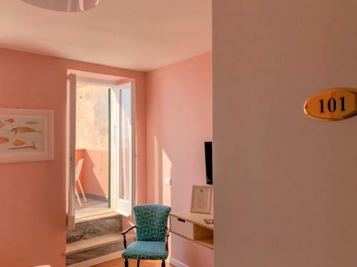 Hostal Ai Pesci Room Rental
